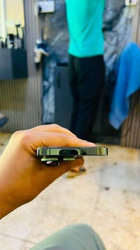 آيفون ١٣ برو • ٢٥٦ • زيتوني