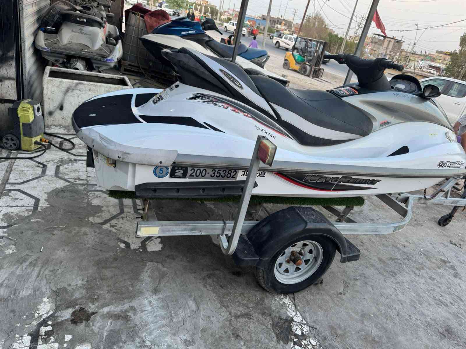 جتسكيات ٢ • ياماها ١١٠٠ • سيدو ١٥٥
