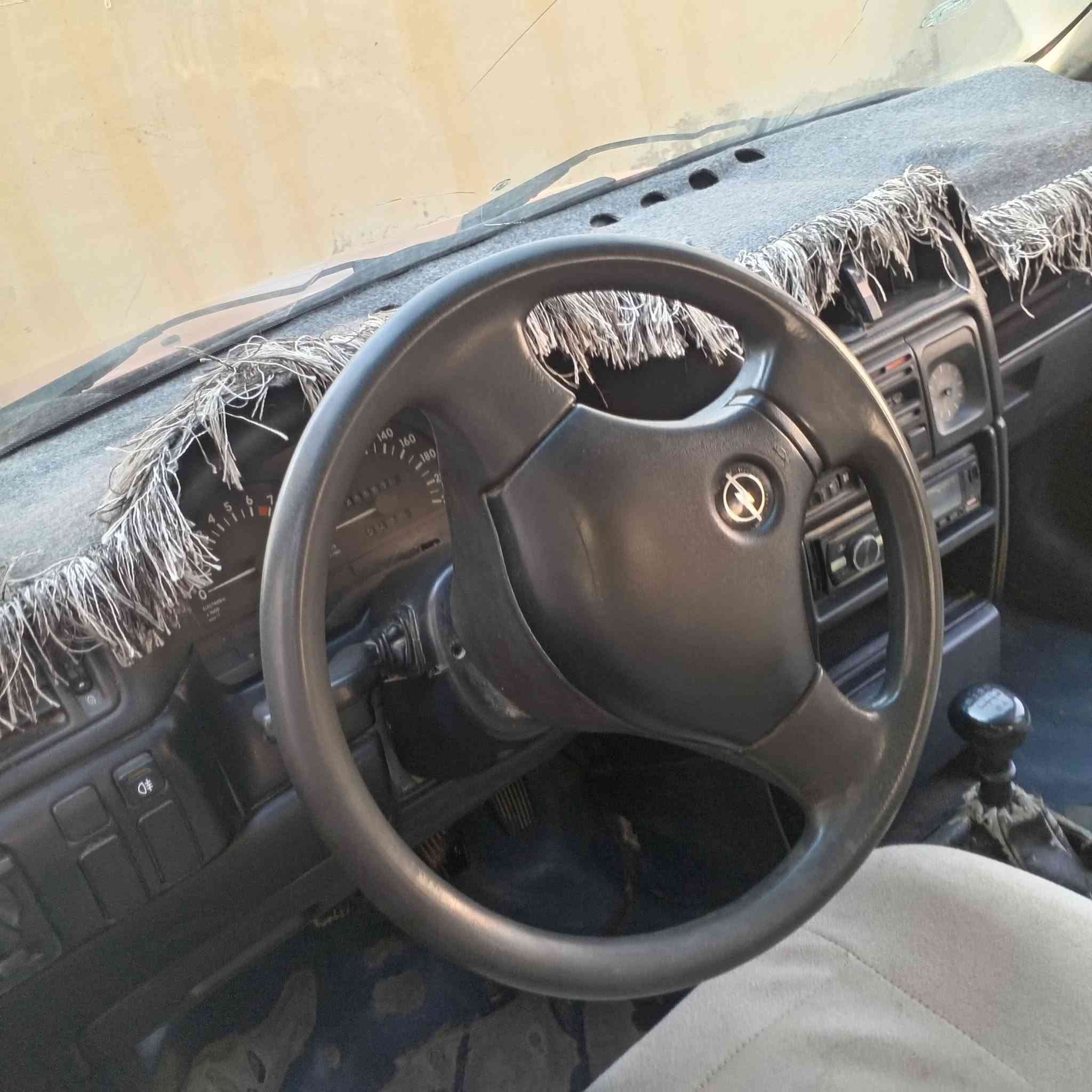 للبيع 28وبيها مجال رقم ***********رقم زين ***********
