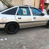 فيكترا • ١٩٩٢ • محرك ١٦