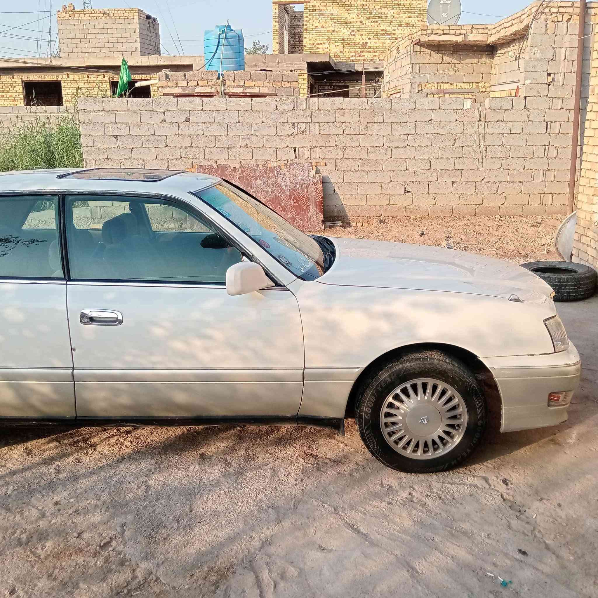 راس لثور مكفوله من لعيب لشرعي ضرباته موجوده بل كتاب مكينه 3000 جديده وكير جديد حداديه بيه تلكيط بصيط تبريد خير من الله سياره جاهزه لمكان ذيقار لشطره ***********
