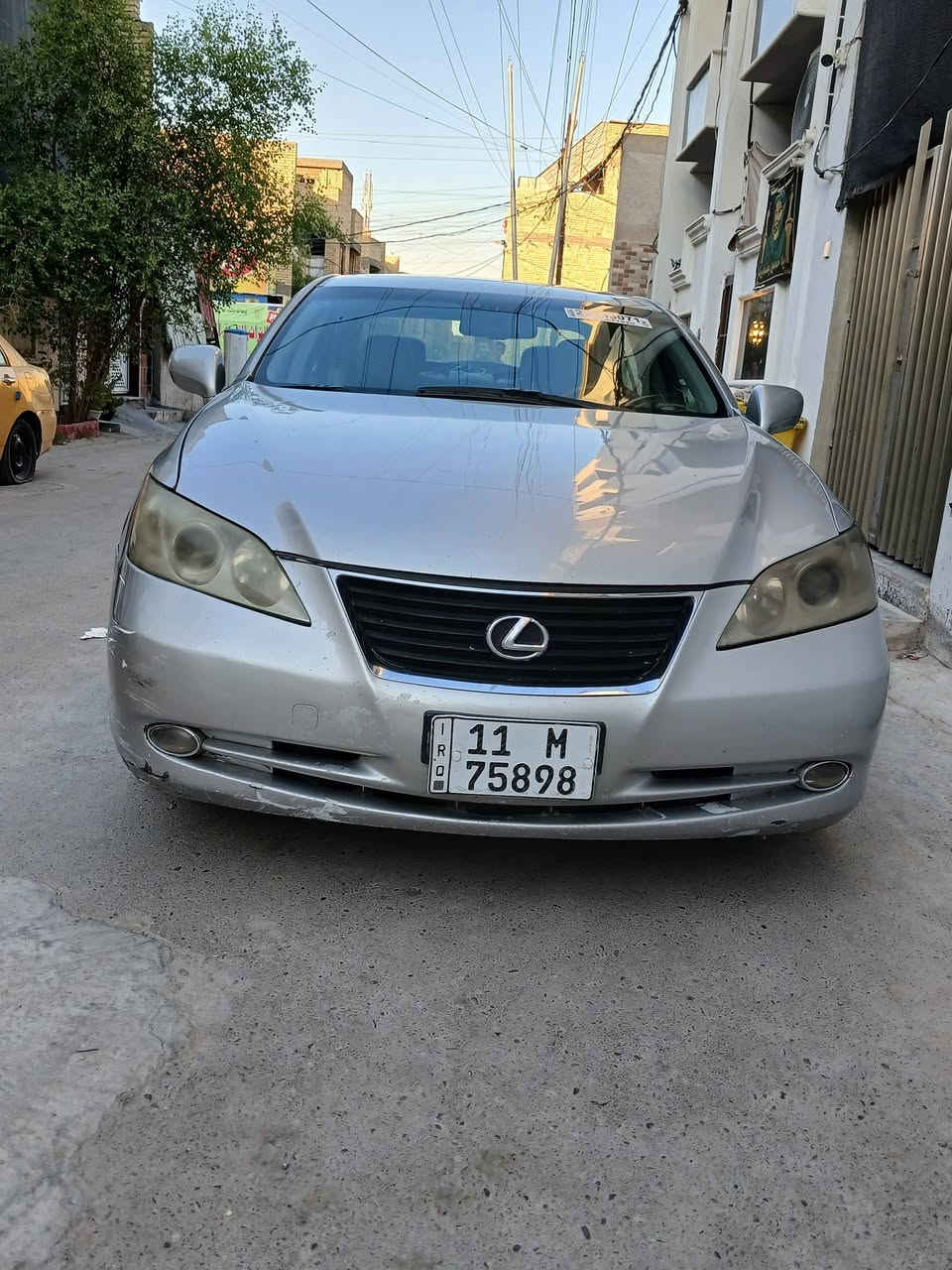 سلام عليكم لكزز للبيع مديل 2007 بيها اربع قطع ابيع احزام محرك صدر كير تبريد كله ممتاز مكانا الغزالية ***********
