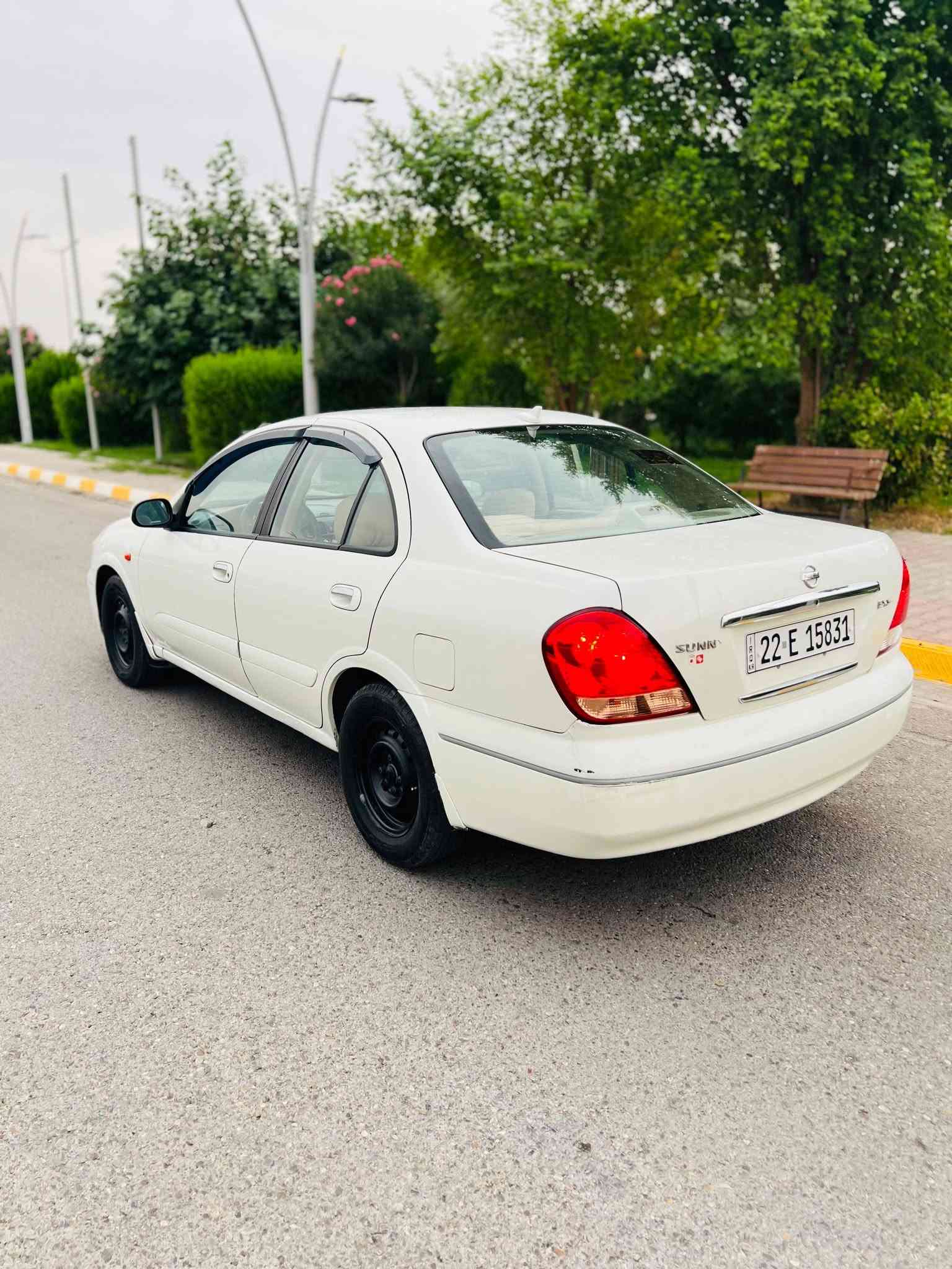 السلام عليكم / للبيع بسعر مناسب جداً  88$ اعتذر عن الاقساط والوعده/ نيسان صني ياباني الاصلي فول اوتوماتيك/ موديل 2009 / لون أبيض صدفي/ السياره جاهزه من كل النواحي/ بعدها بلاديه وعلى وضع الشركه/ السياره مكفوله من الصبغ/ ماعدا ربع باب السكن مرشوش أثر شخط/ السياره كير ومحرك وتبريد وتدفئة/ وصدر وتخم تاير وكهربائيات كله جديد/ محرك أسود المرغوب/ وين يعجبك أفحص/ العنوان تكريت القادسيه/ للاستفسار *********** / ***********
