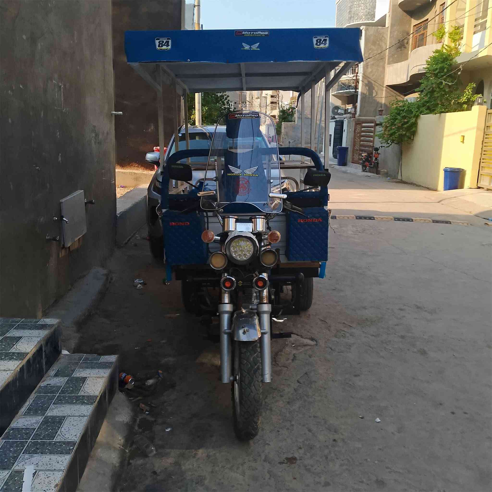 ستوته موديل 2023 أوراق كامله عنوان بعقوبة سعر مليون و900بيها مجال شي قليل. *********** ستفار على هذا الرقم
