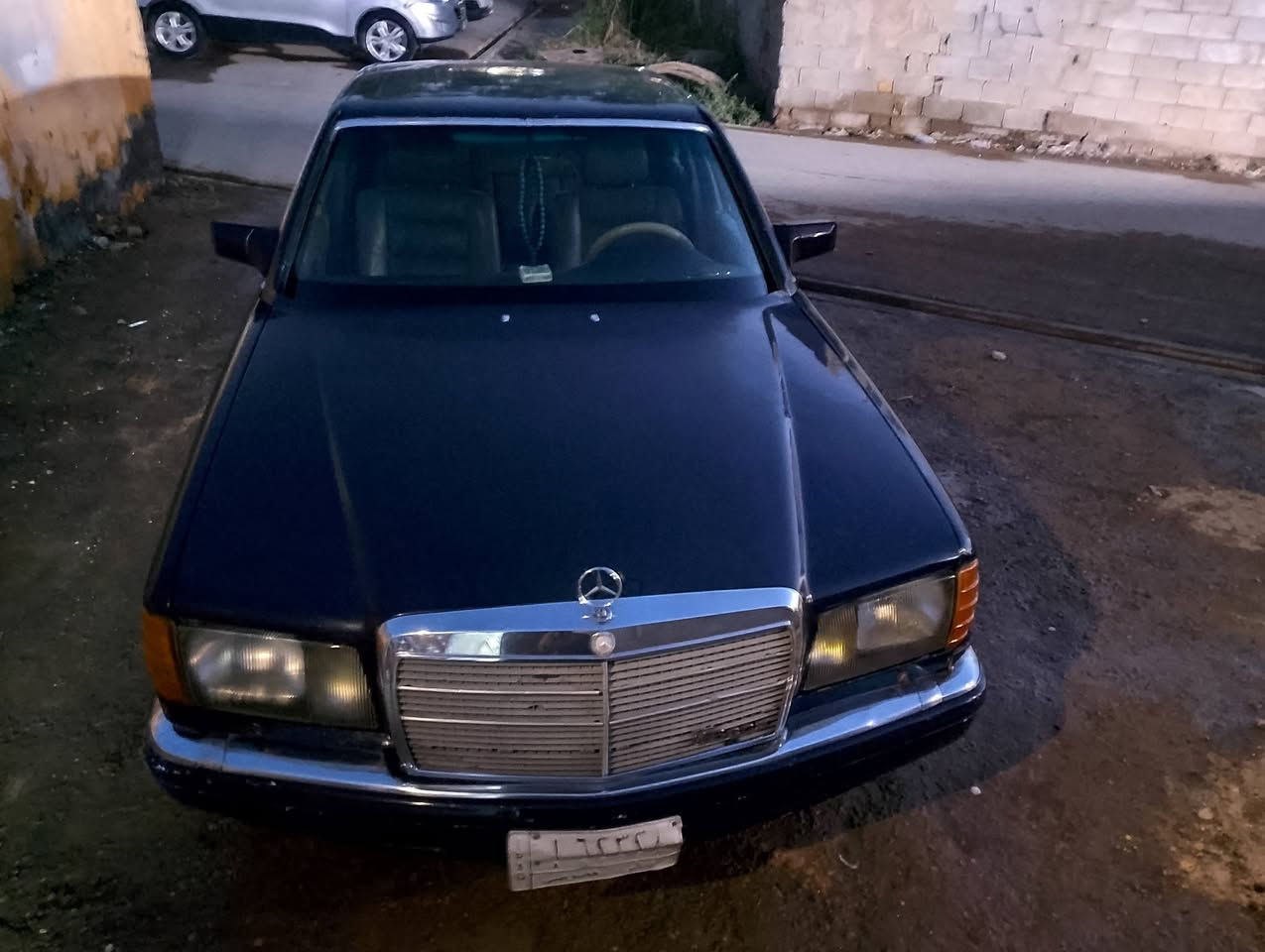 السلام عليكم مارسدس رئاسي     91 كير ومكينه VVT خير من الله تبريد ويه السويج 🥶 كهربائيات كله شغاله غرفه جديده رقم ديالى مشروع وطني شرط التحويل  السعر 50 بيه مجال العنوان بغداد الحسينيه المعامل ***********
***********
