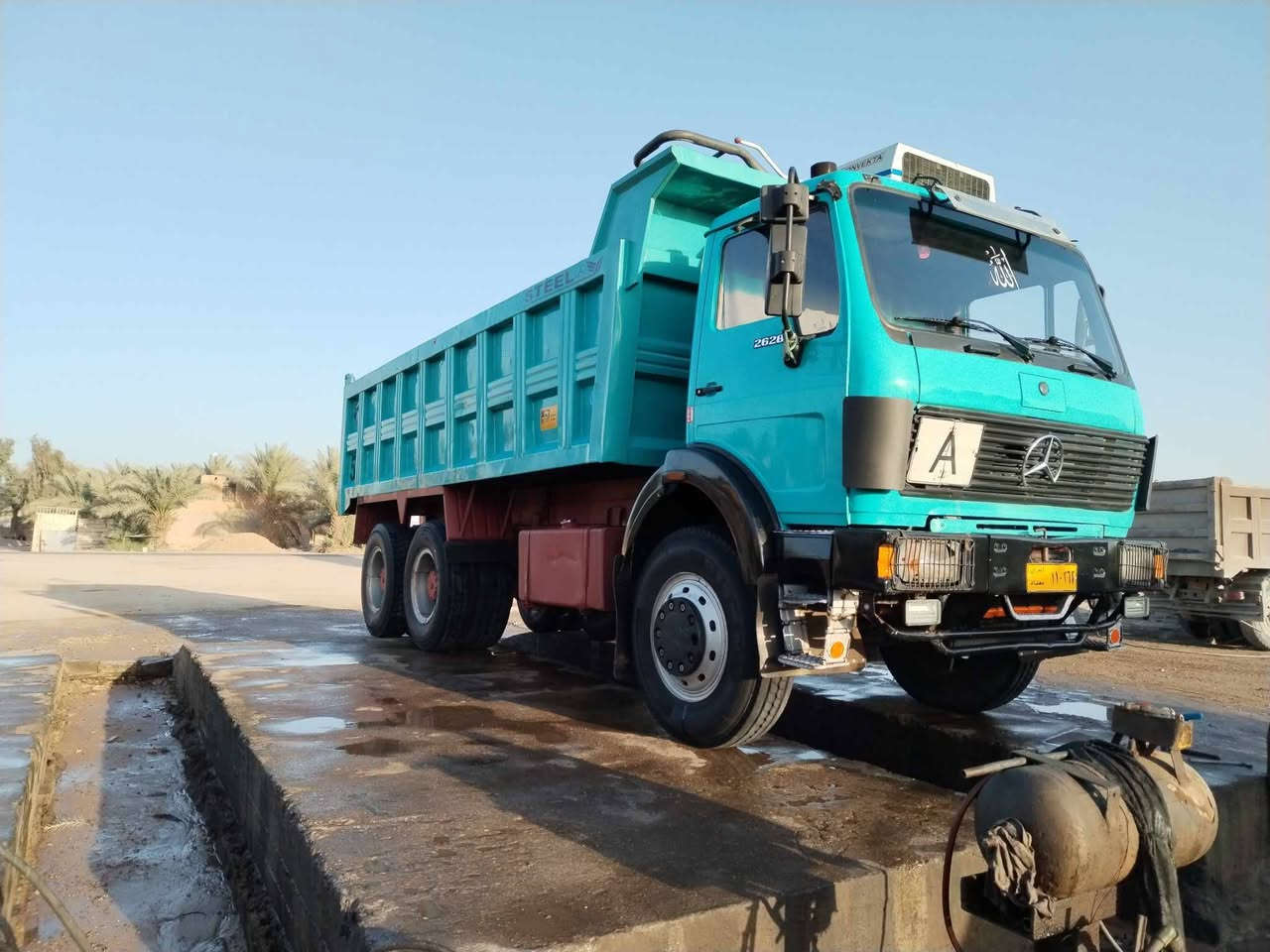 سياره للبيع موديل 75 مكينه 35 جير 190 نوت جي اف رباط عدل 24 رقم انجليزي بغداد
***********
