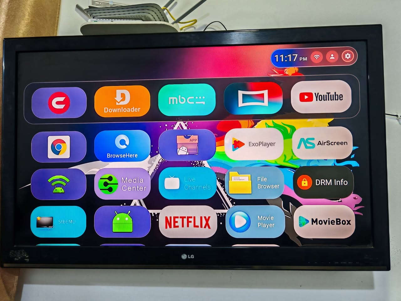 تلفزيون بلازما LG للبيع حجم 42 كلة شغال سعر 70 بي مجال
