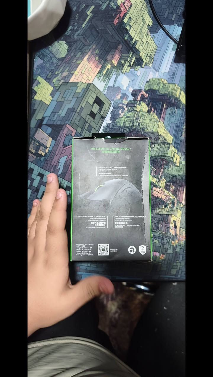 سلام عليكم توفر ماوسات من شركة ريزر و لوجتك ب أربعة أنواع 

نوع الاول  razer deathadder 6400 dpi السرع

نوع الثاني razer lancehead يجي rgb و لون الماوس ابيض و يجي بسرعه 16000dpu

نوع الثالث Logitech pro يجي بي RGB 

نوع رابع Logitech g502 يجي بي RGB و يجي بسرعة 7200 dpi 

هذني الماوسات للبيع و سعره الوحده 25 الف و متوفر التوصيل للتواصل ***********
