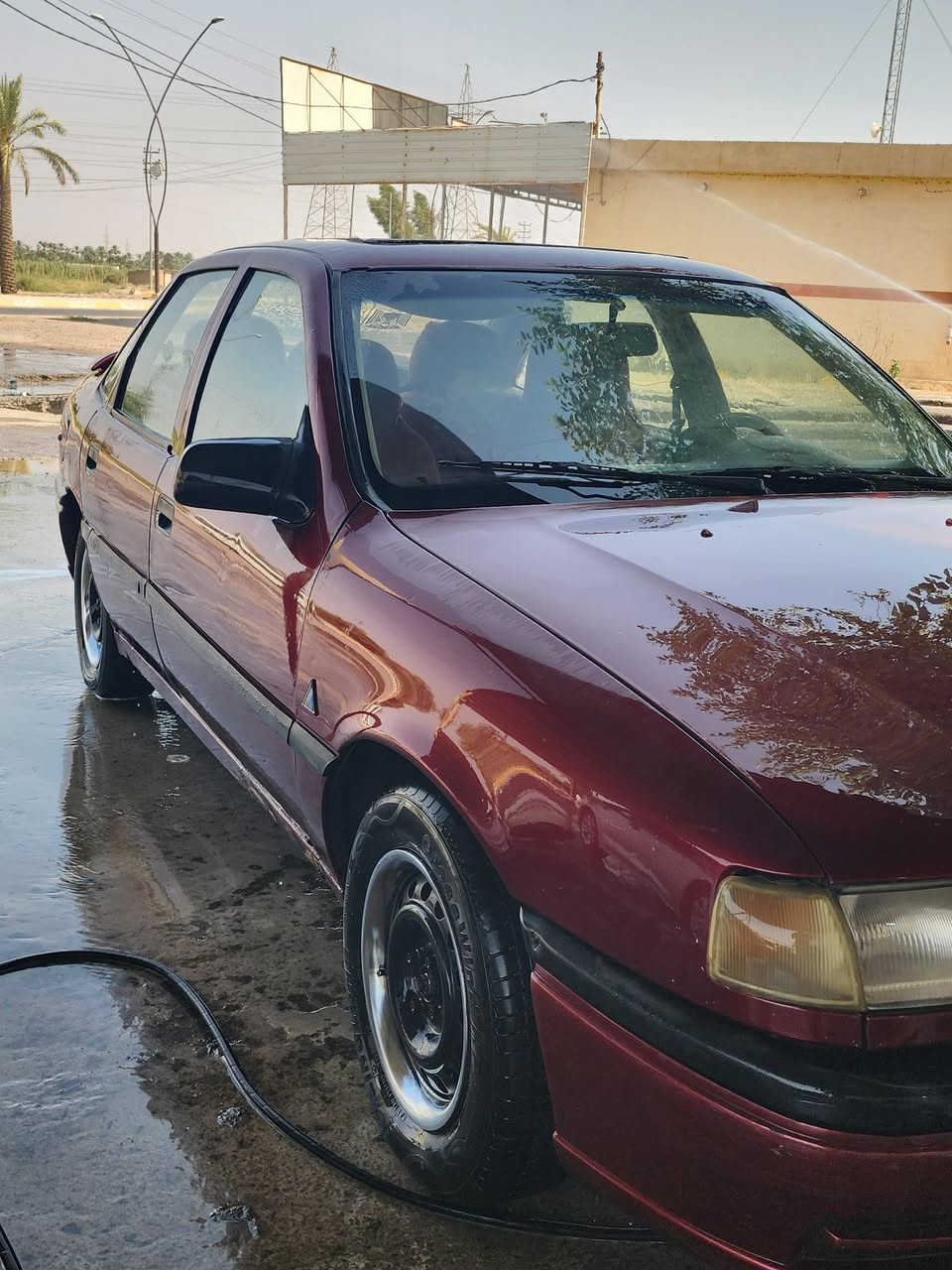 اوبل فكترا موديل 89 محدثه 95 مصبوغه عام للجماليه كيرو مكينه بشرط تخم تاير صدر امام والخلفيه نظيف السياره باسمي تحويل مباشر السعر 33 وبيها مجال اتصال ***********
