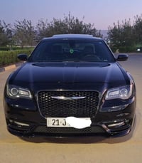 كرايسلر 300 • ٢٠١٨ • ٩٥٠٠٠ كم