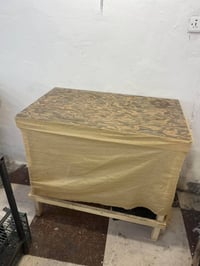 رفوف • ميز