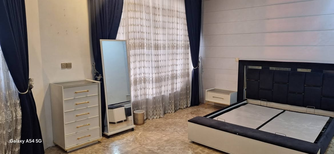 غرفة تركية • بغداد الكريعات • مرايات
