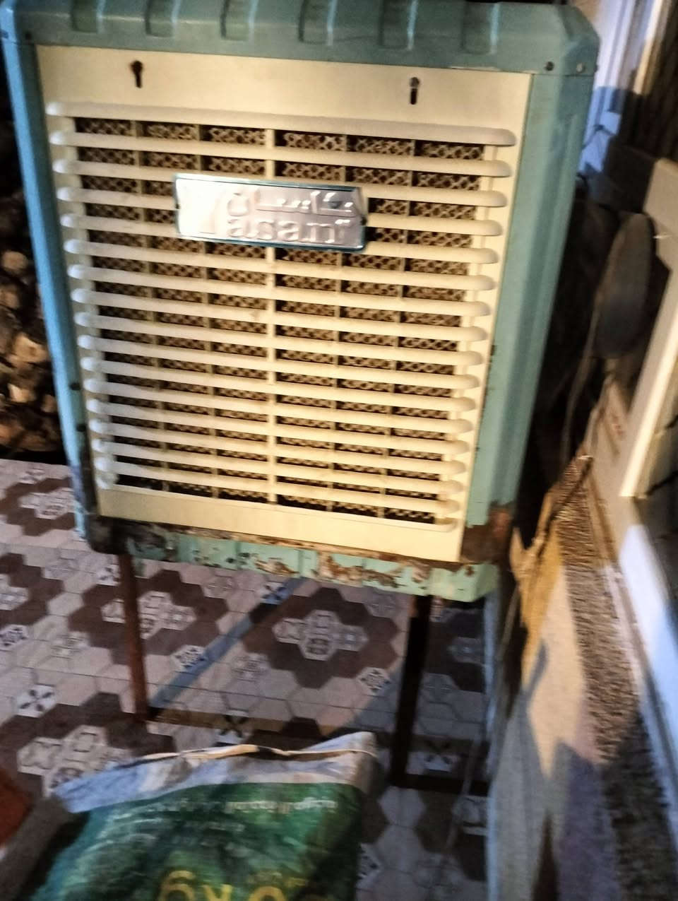 مبرده كلش نظيف البوب بلاستك السعر 75الف قفل مكلف بلنشر والشراي يتصل بالرقم ***********المكان بعقوبه بهرز
