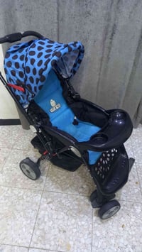 عربانة طفل • بغداد • قفل