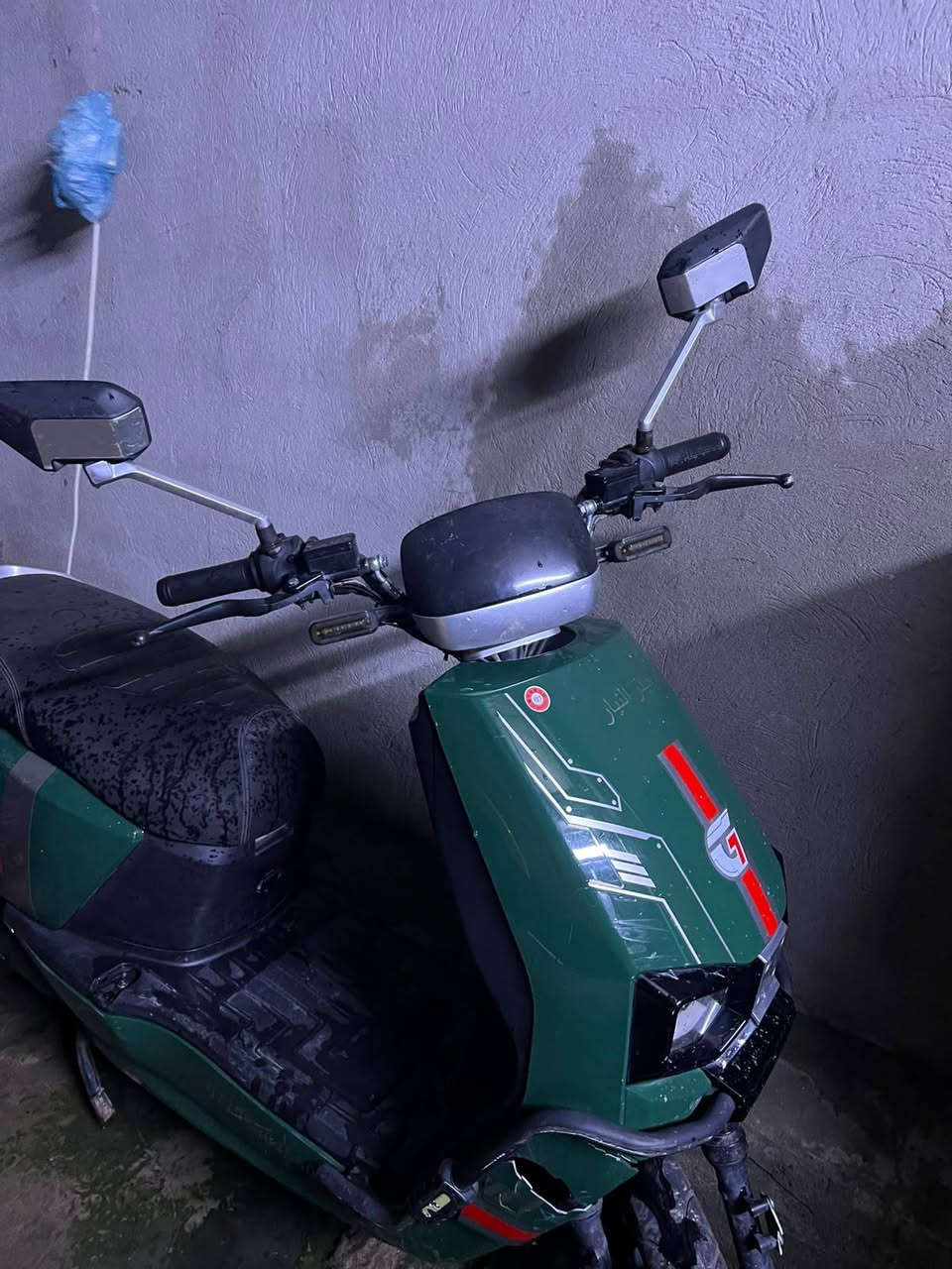 سلام عليكم دراجه شحن الدراجه نضيفه بس بيهة خلل بل بطاريه والباقي كلشي شغال بيهةتاريات نضيفه كهربايات شغاله كلهة دبل اشاير لايت عالي ناصي دراجه نضيفه كلش العنواو بغداد الشعب سعرهة 400وبيهة مجال مستعجل ع بيعتهة استفسار اكثر اتصل ع الرقم 
‏‪***********‬‏بس اتصال 
***********واتساب
