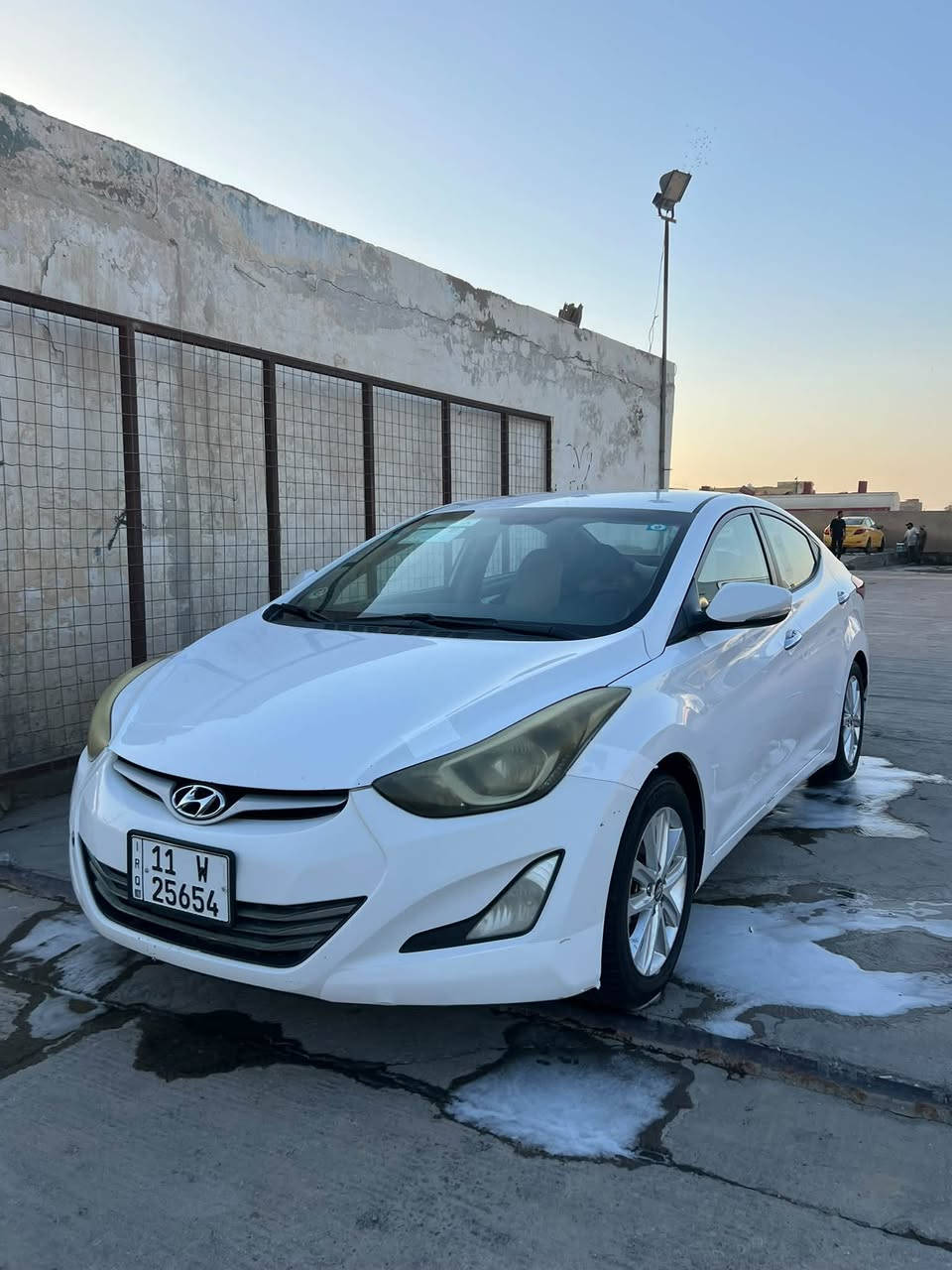 سلام عليكم الانتره 16 خليجي 1800 دوش ما مفتوحة لا تبخير ولا تنقيص تبريد شغال دوشمه حدااديه كير كفاله تخم تاير جديد ويل كبل اشاير ب مري تحكم شاشه كامره فقط تبديل باب خلفي جهه عبري نفس لون اصلي رقم بغداد بسمي مكان ديوانيه الاسكان ***********  واتساب
