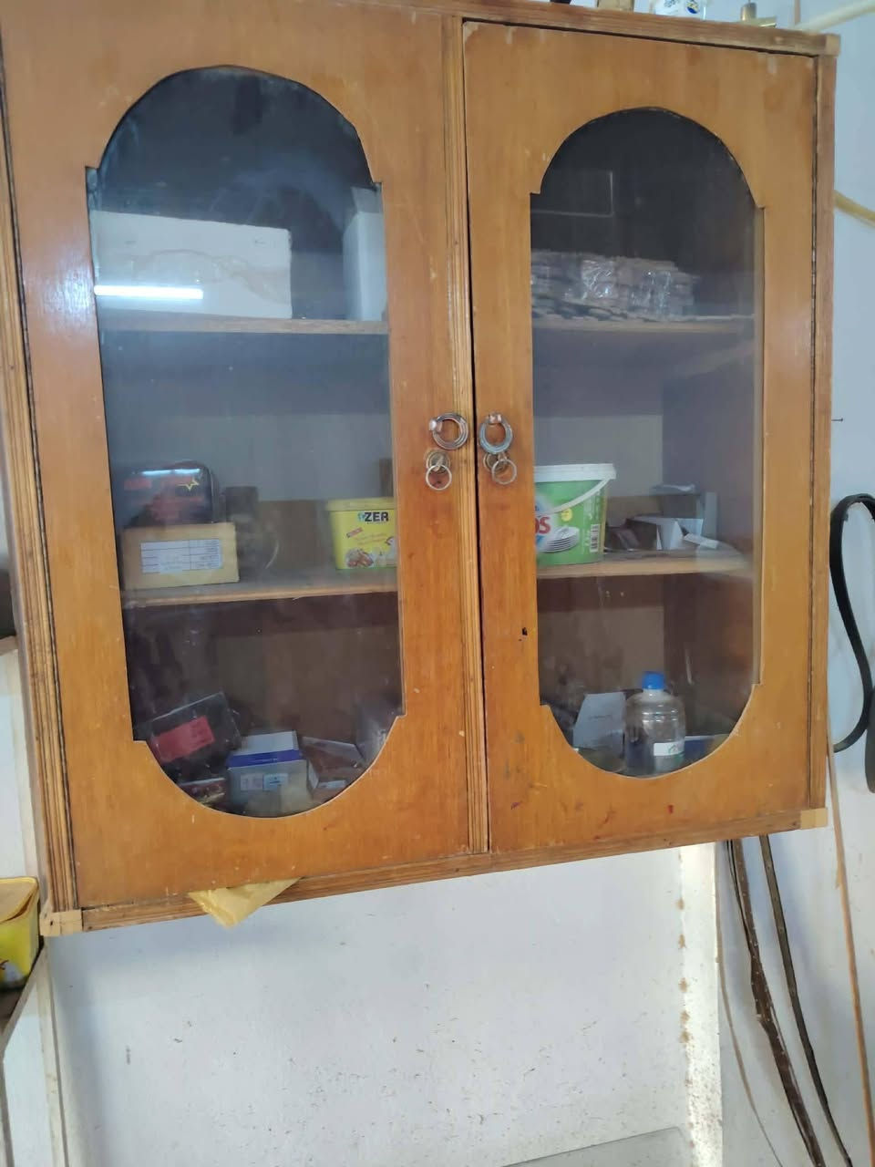 السلام عليكم
من رخصت الادمن.....

بيع شلع
 لعدم التفرغ عدة نجارة كاملة. الأجهزة بحالة جيدة. السعر المطلوب ١٧٥٠٠٠٠ مليون وسبعمئة وخمسون الف وبيها مجال.

بيع شلع وليس قطع...............

للاستفسار اتصل ***********
***********
