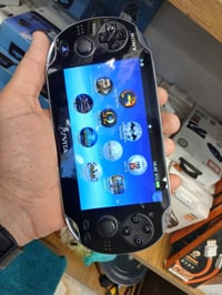 بي إس فيتا • ذاكرة ٨ و١٢٨ جيجا • مهكر