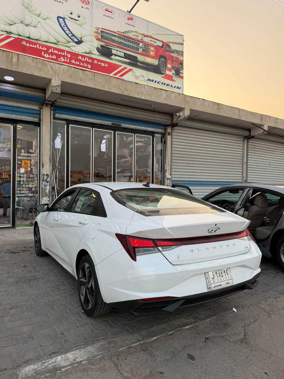 سلام عليكم الانترا خليجي موديل2021 مكينه الفين  رقم بغداد قصاد ستقطاع مباشر راعيها بغداد وكاله يمته ماتريد  السعر 125 رقم الهاتف ***********
