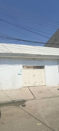 دار للايجار • حي البكر • ٥ غرف