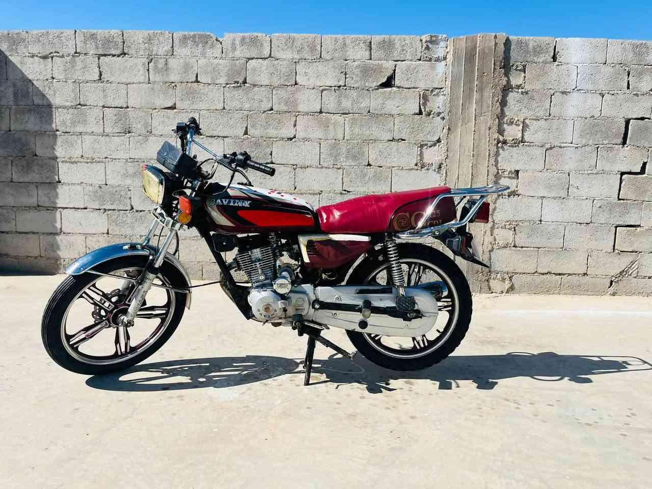 سلام وعليكم دراجه سيفان البيع مديل 21  محرك مكفول سعر 400 مكان ديالى سراجق انتصل  وتدلل***********
