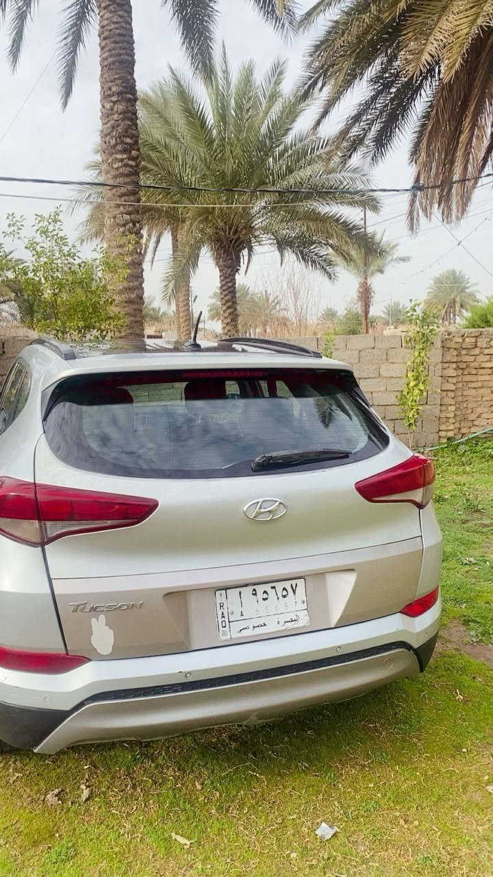 توكسان للبيع موديل 2017 خليجي صور سونار موجود سياره مكينه 2400  سياره فول مواصفات تحكمات اشاير بل مري. بنرامه  رقمهه بصره تحويل ثاني يول   ***********

