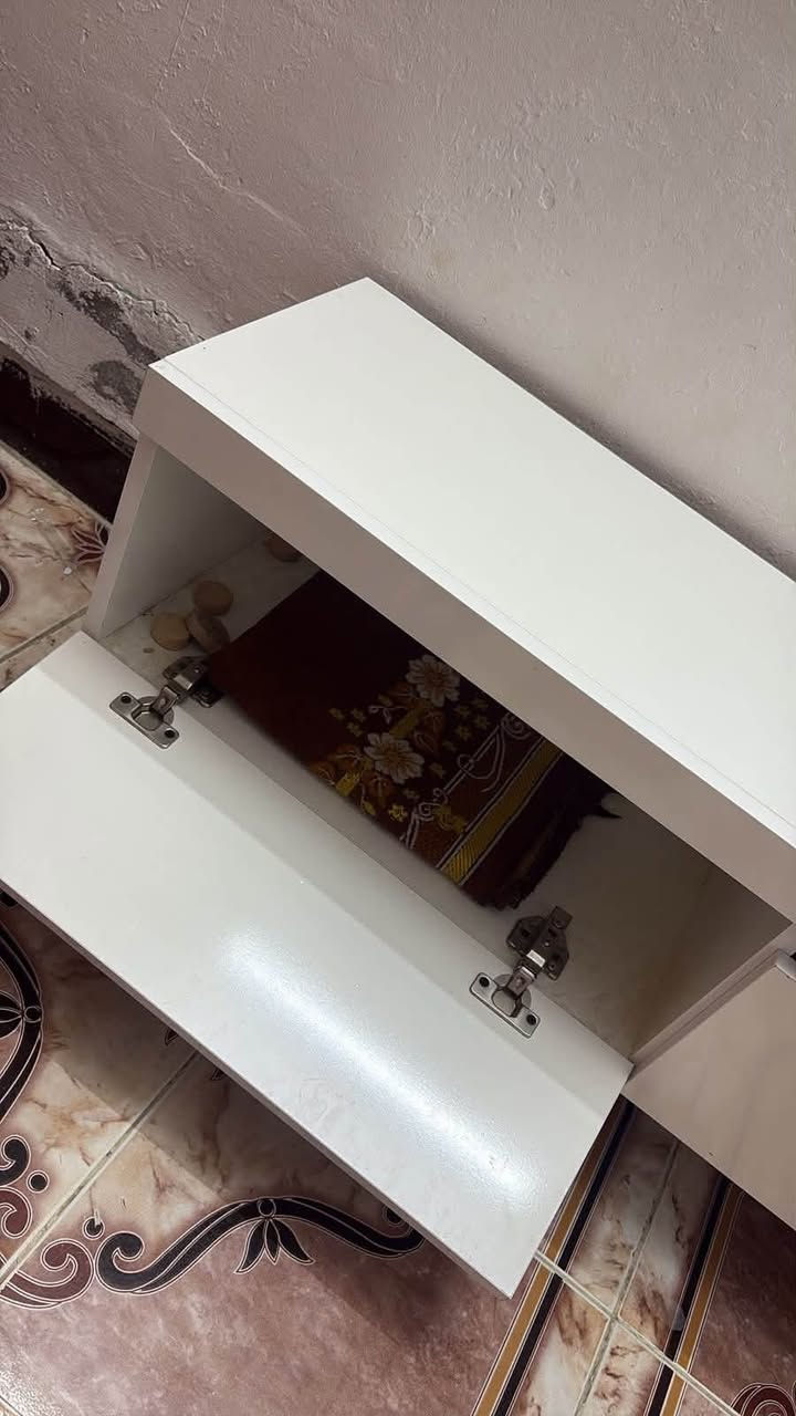 ميز بلازمة • جديد