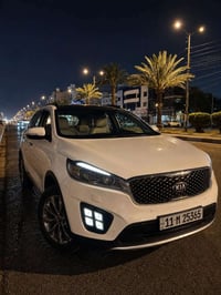 سورنتو فول مواصفات v6  2018  كل التفاصيل موضحه بالسونار   بيها بس بنيد...