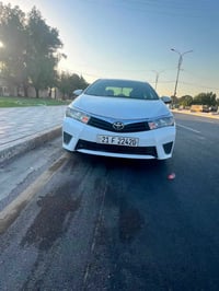 كورلا خليجي موديل 2016 مكينة 1600  بيه طخات بالجاملغات ومعمرات   وبيهه...