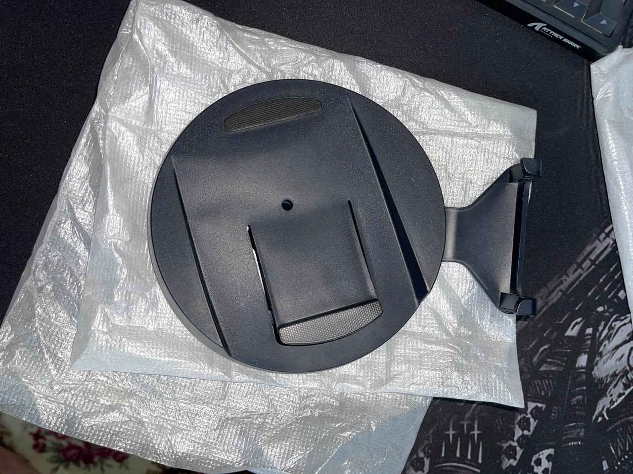 بلي 5 فات مستعمل نضيف كلش لا مفتوح ولا مصلح وشرط الفحص مع كامل ملحقاته لاصليه حت لكارتونه موجوده سعر( 700 )الف مكاني بغداد لأستفسار واتساب ‭***********‬
