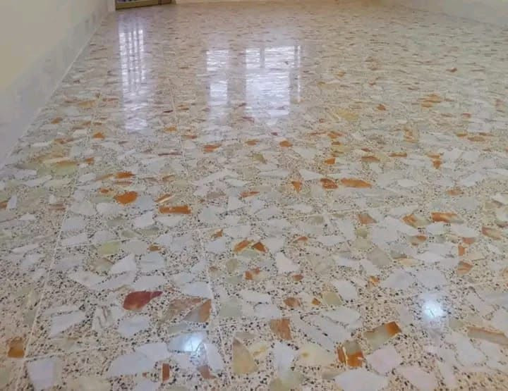 السلام عليكم خلفه تطبيق سيراميك برسلين مرمر جدران ارضيات وبايات شغل درجه اولي علي الليزار     ب وتساب  ***********

