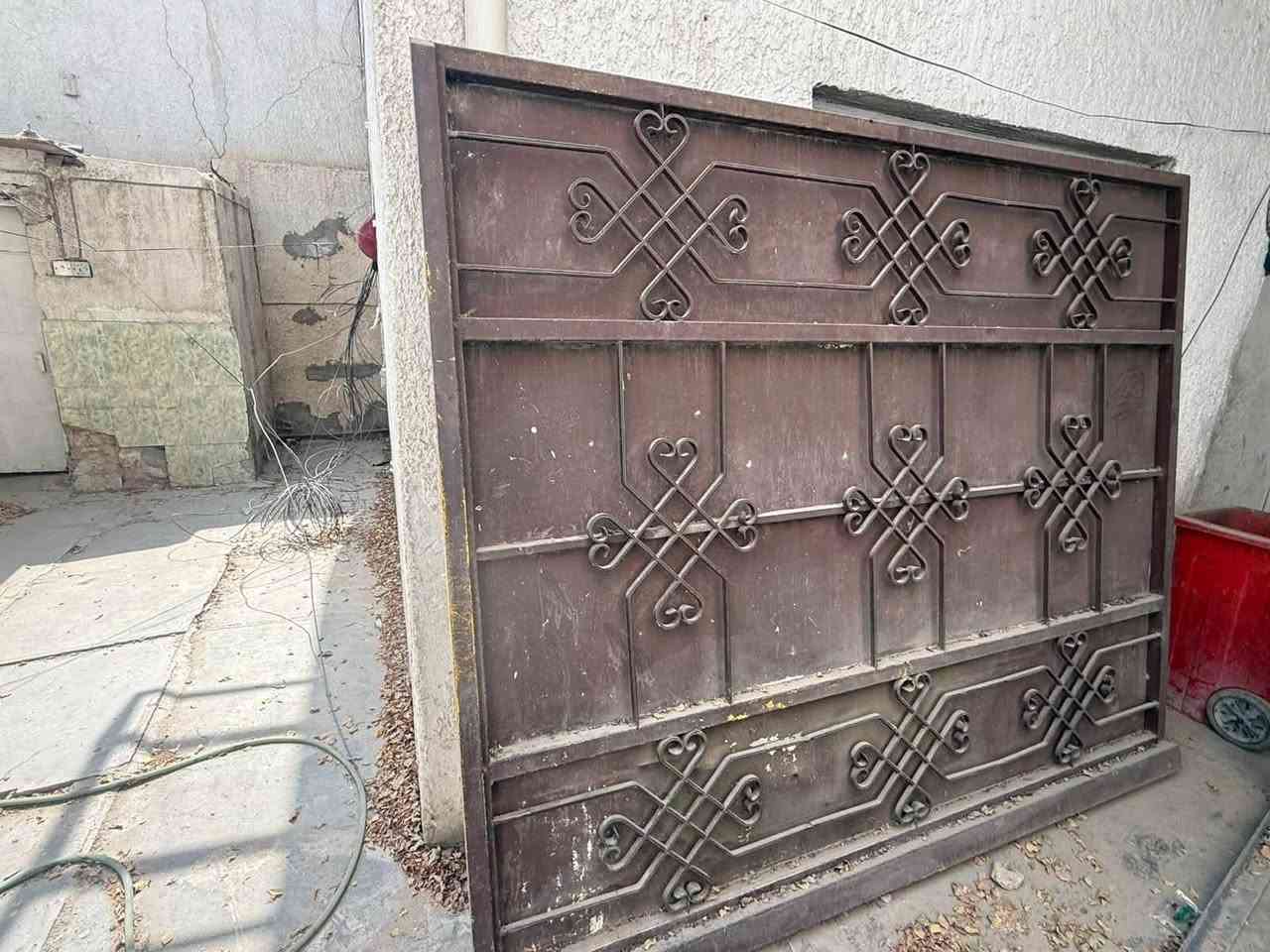 باب سلايت للبيع رقم هـ***********
