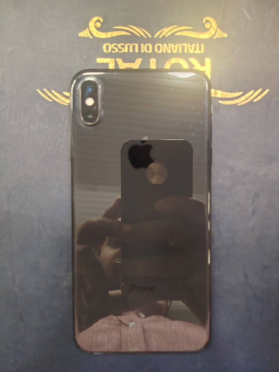 آيفون اكس ماكس (Xs Max) للبيع 🖤
الذاكرة: 256 جيجا.

​اللون: أسود.

​البطارية: 78% (أصلية بلاد).

​الحالة: نظيف جداً، غير مفتوح ولا مصلح نهائياً (على الفحص).

​السعر: [260 الف] (بي مجال بسيط للشراي الفراش).

للتواصل يرجى المراسلة على الخاص.
***********
