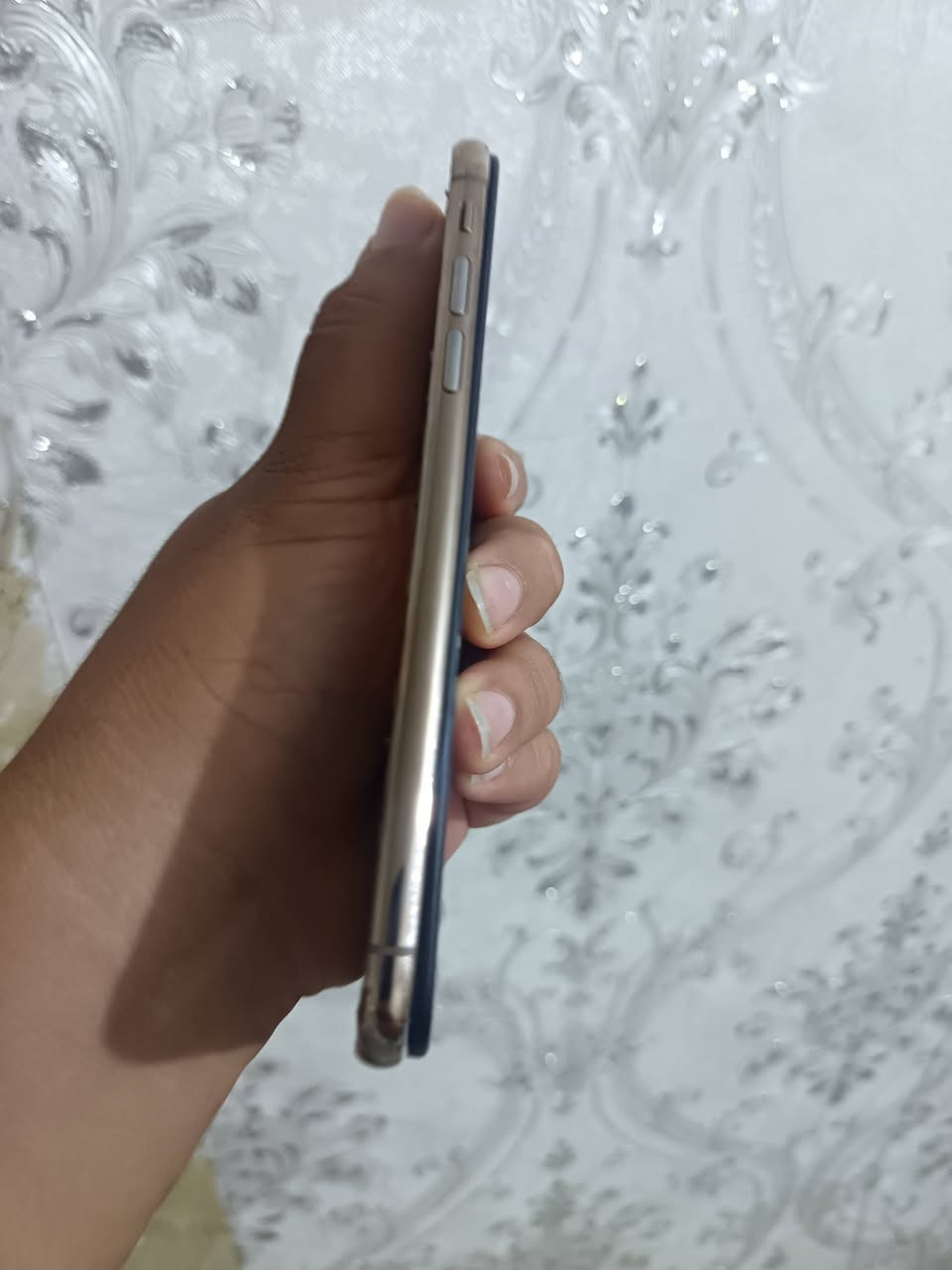 السلام علیکم آيفون اكس للبيع فحم فحم رقم الهاتف ***********
