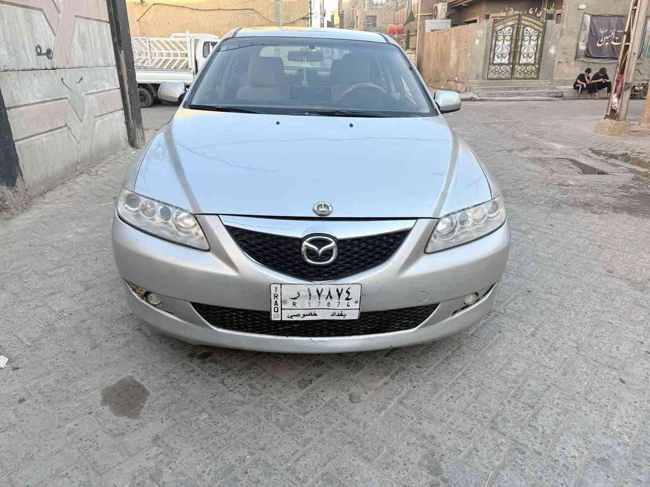 مازدا ياباني وارد خليجي اوتماتيك 
زوم 6 موديل 2003 محرك 2000 
رقم بغداد 
سيارة بلادية بدون صبغ 
محرك كير خير من الله
مشط ستيرن جديد 
كهربائيات كلهة شغالة
تبريد شغال 
مكانهة بغداد 
سعر 44 
هاتف ***********
