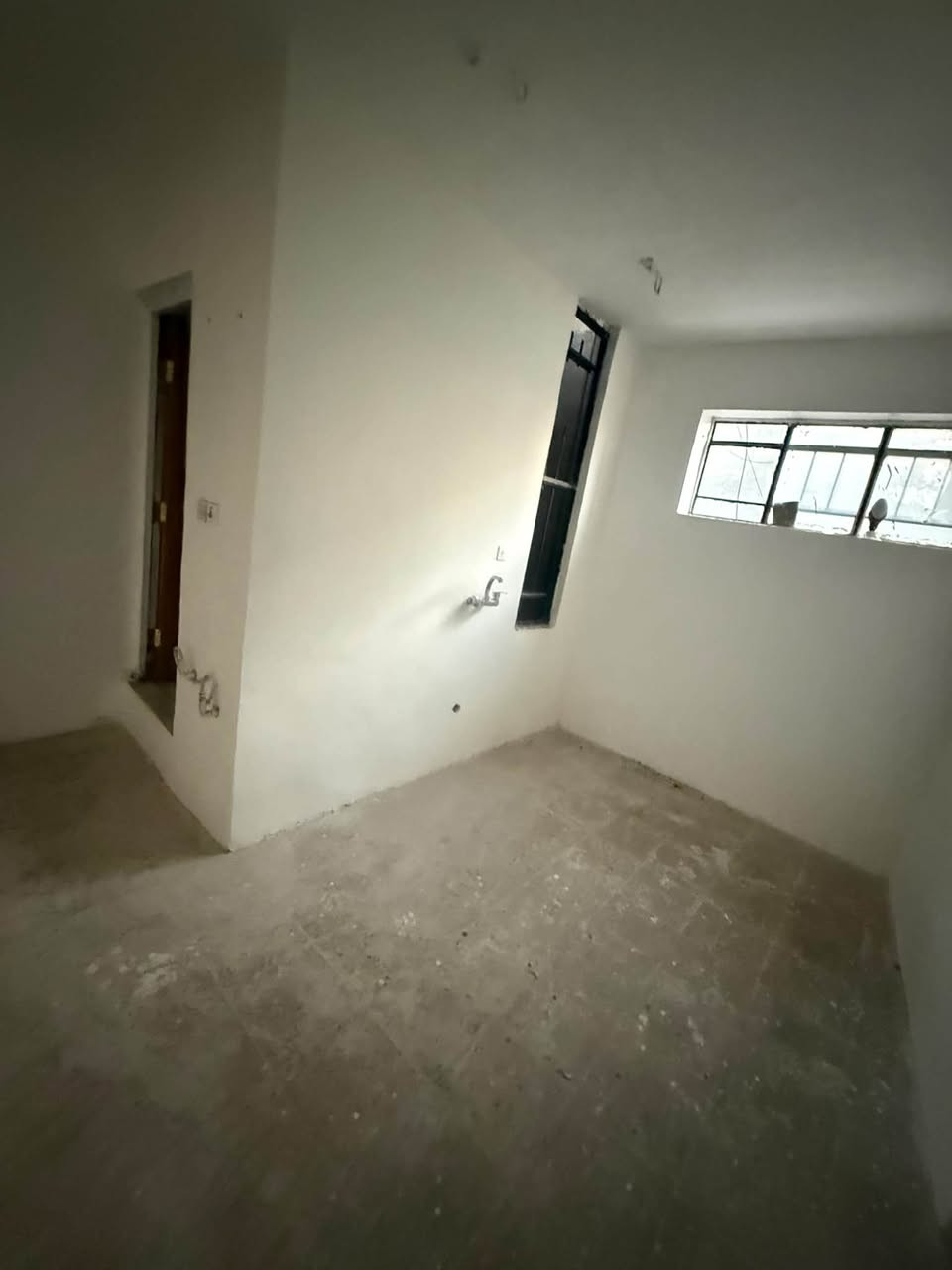 شقه للايجار
( طابق ثاني ) 

غرفه نوم وصاله ومطبخ وخدمات 

📍موقع الشقه الكم قرب اسواق الموتمن 

ايجار / 450 الف

الاستفسار 

يوجد تصوير للشقه

***********
