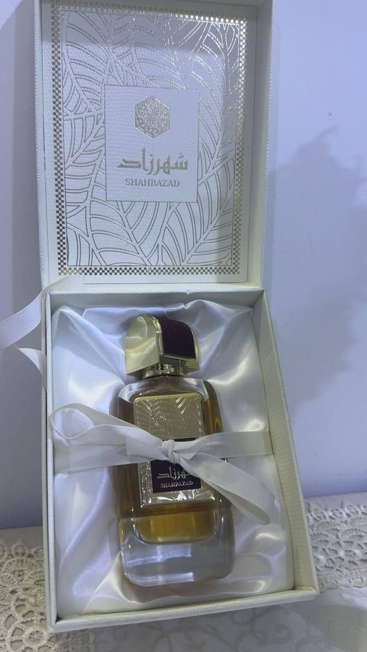اختار عطر تغليف مجاني + توصيل مجاني 
سعر 35فقط 
موصزف الوردي + موصوف بلو+ شهرزاد 
هداياكم نازكه يم اثر 
***********
شطره يتوفر توصيل كافه محافظات العراق
