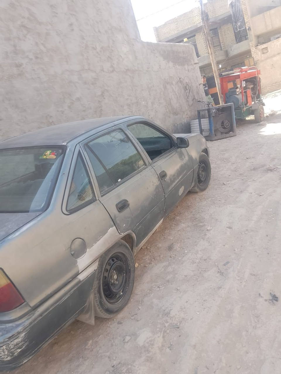 السلام عليكم دايس اللو موديل 96 سياره جاهزه بس بس جارده سعرها 19 وبيها مجال ***********9 مكانها بغداد الشعله
