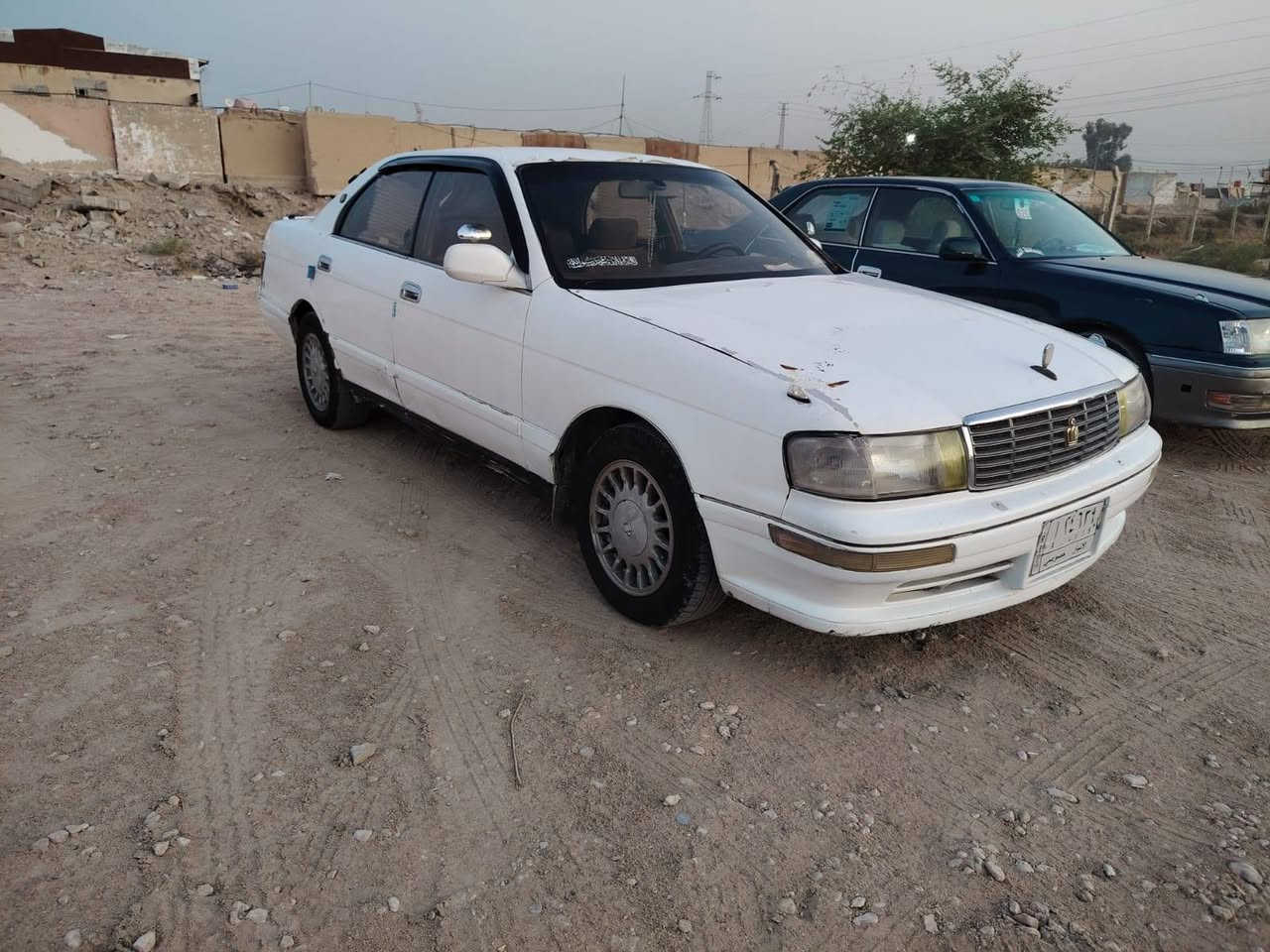 السلام عليكم بطه منفصل رقم الانبار   
موديل 1993...مشروع وطني
مكفولة من الگصه ونقل الجثه والاصوليات والعيب الشرعي 
مكينه 2500 .. حداديه تخم تاير
مكينه والكير مكفولات 
العنوان النجف ابصخير
السعر (40) وبيها مجال بيع او مراوس
للاستفسار...
 ***********
تصال او مراسله
