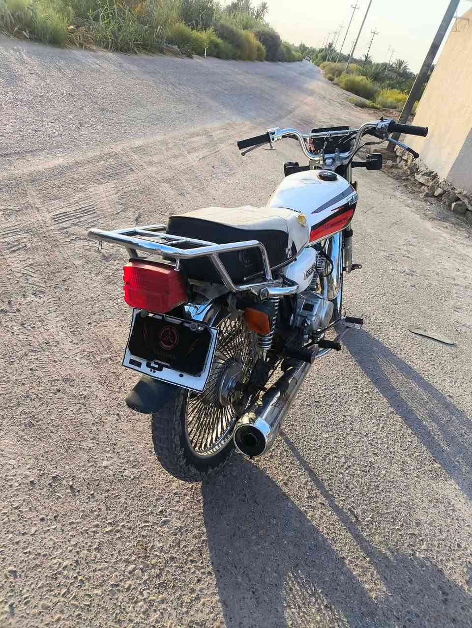 سلام عليكم دراجه تايكر البيع مديل 20 وراق صولي ما مفتوحه لسعر خاص🚳 ***********
