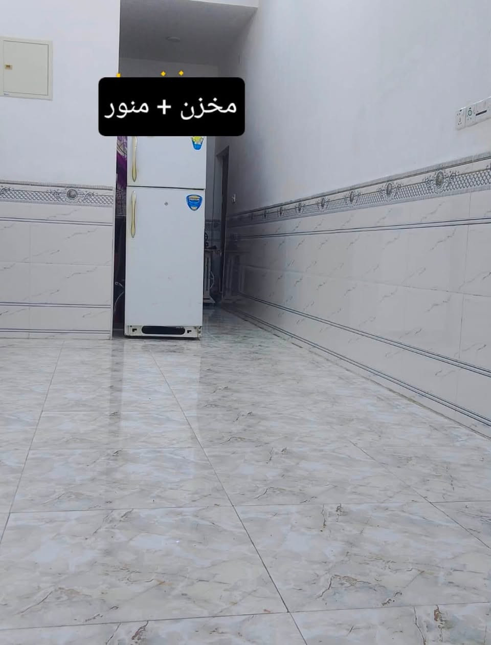 🏡 بيت للبيع – حاوي النهضة | شارع شيخ تحسين

📐 المساحة: 300 م²
🏠 بناء حديث سنة 2022 – طابق واحد

✨ تفاصيل العقار:
• غرفتين نوم، وحدة ماستر سويت 4×6م
• صالتين كبار
• ديوانية 9×4م
• مجمع صحيات كبير
• صحيات داخلية وخارجية
• مطبخ 5×7م
• مناور كبار عدد 2
• بناء حديث وتشطيب مرتب

📍 الموقع: حاوي النهضة – شارع شيخ تحسين

📞 للاستفسار ومعاينة العقار:
***********

🏢 زورونا في مكتب العاصمة للعقار
📍 العنوان: بداية شارع مستشفى الشطرة العام
