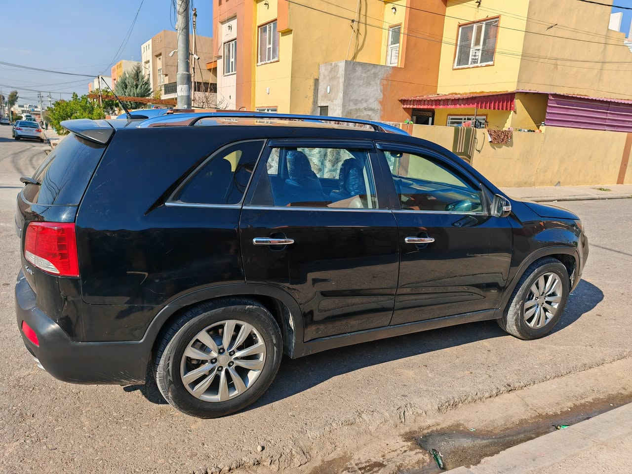 سورنتو وارد امريكي فوول مواصفات موديل ١١
محرك 6 رقم اربيل.. هزة وفحص وسنويه الى ٢٠٣١ كله جديد والسياره بأسمي
ظررها فقط تبديل بنيد وطرف الصندوق شويه صبغ
مكانها اربيل والسعر ١٣٠
للاستفسار ***********
