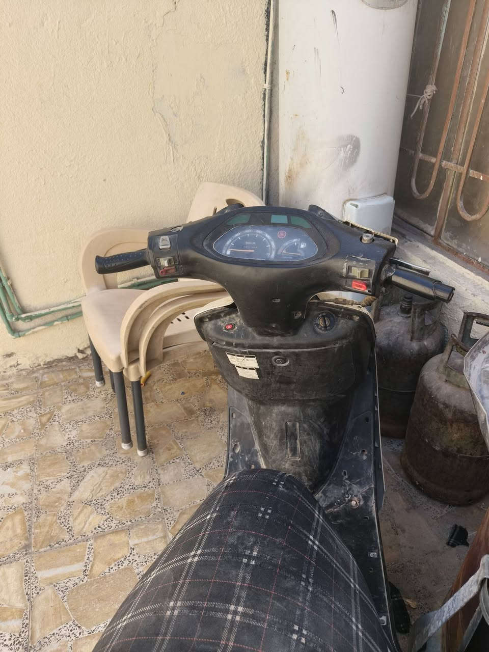 فراشة طافية صوندة ماتوصل بانزين كله كهربائيات مكينة خرسة ابيعلك طافية لتكلي شبيها سعرها140  ***********
