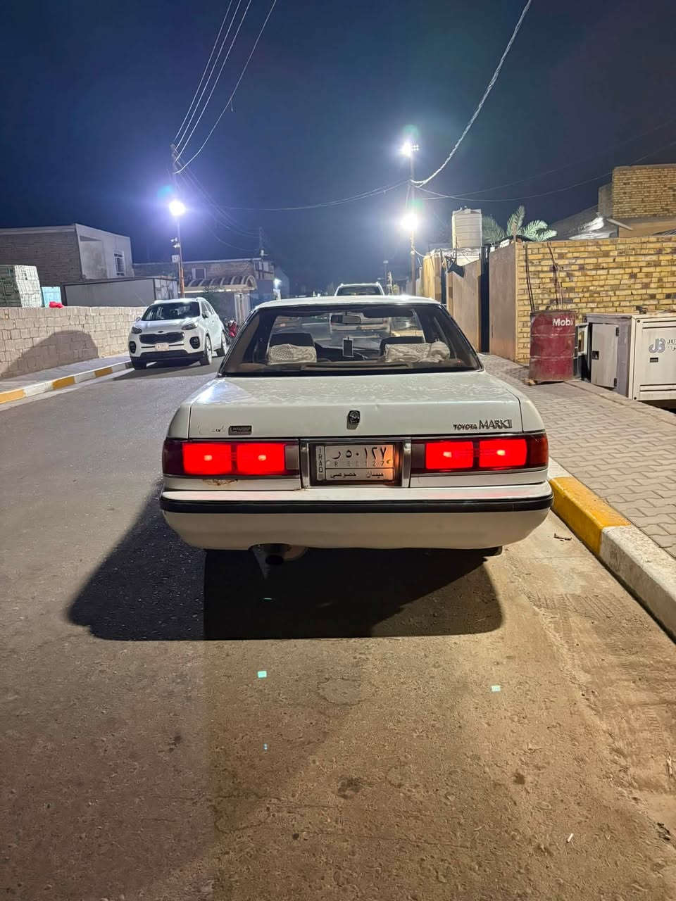 سلام عليكم سياره
مارك عضم موديل 1992 رقم ميسان سنويه 2027 البيع سياره مكفوله من كصه ونقل جثه سياره جاهزه من كلشي  مكينه وكير وحداديه وكهربيات شغله خير من الله سعر 33وبيه مجل قليل رقم موبايل *********** بيه وساب  تحويل مباشر
