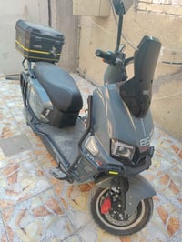 موطور شحن صاعقه للبيع بطارياته مصطره يقرن ١١ موطور جديد فول السعر ٩٠٠ ...