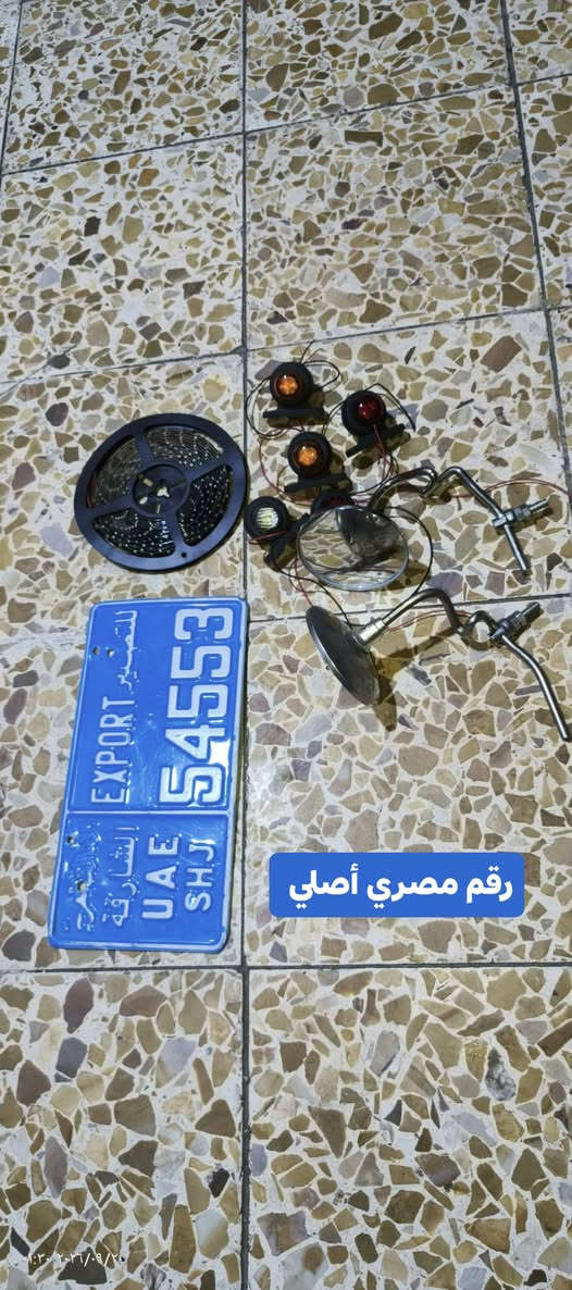 مكاني قبله 
*********** وتساب

نص مكتوب في الصور:
- ٠١:٠٣ ٢٠٢٦/٠٩/٢٠
- تراجي ثنينهن 15
- خمس قطع 10 تلاف
- عصافير وجهين العدد 5 كلهن 15 ألف
- رقم مصري أصلي