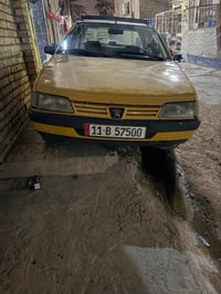 بيجوا جيلكس موديل ٢٠١٢ السياره كفاله من الضربه ولصبغ رقم نكليزي بأسمي ...