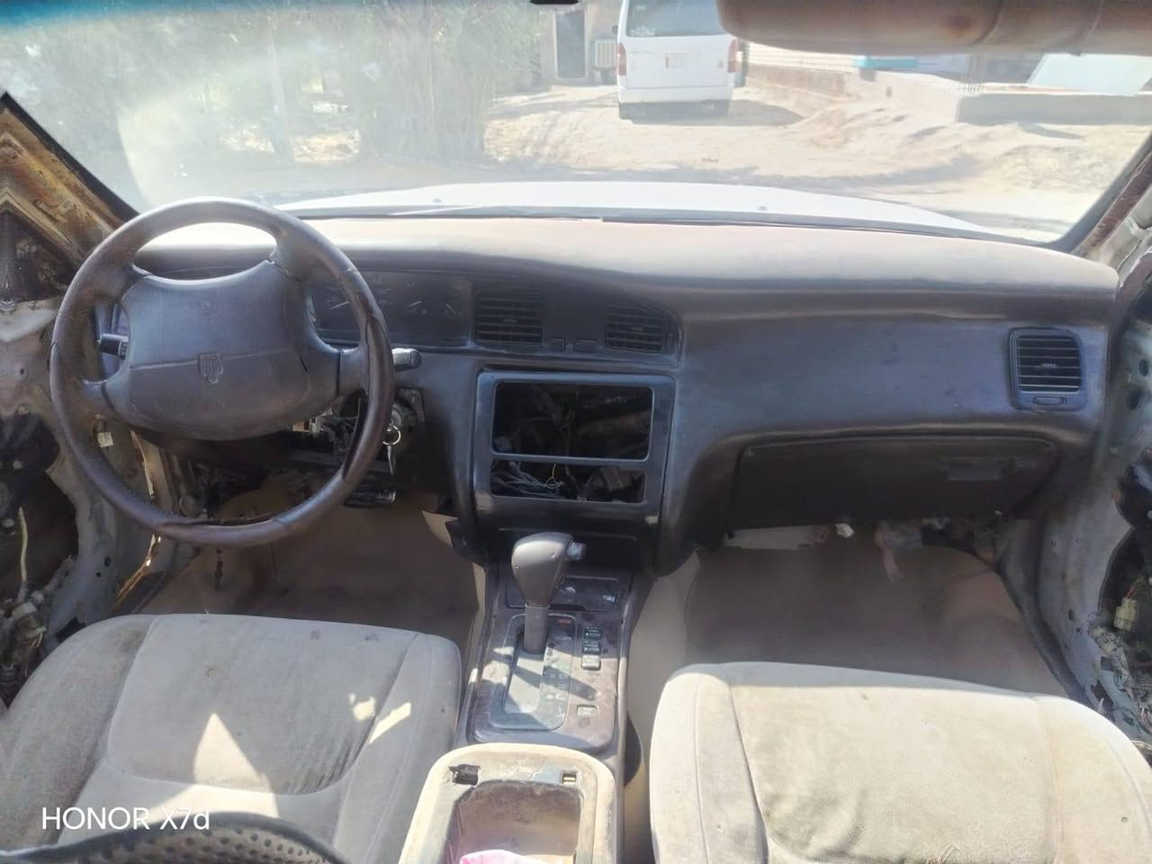 سلام عليكم ماجستا موديل 92 رقم نجف سنويه صاقط شرط تحويل محرك وكير بطه جدد مكفواله من كص ونقل بيع فقط سياره عوزها ترتيب ابطاين مابيه مكاني نجف سعر 23وبيه مجال قليل استفسار عل رقم ***********

نص مكتوب في الصور:
- HONOR X7d