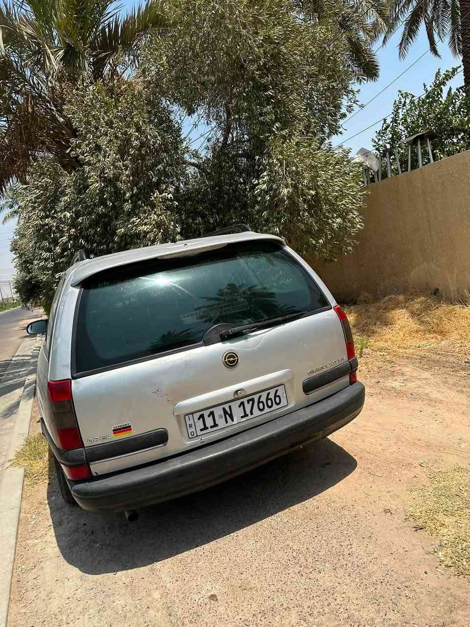 اوبل بزون رقم بغداد محرك 2000 كامله من كلشي تبريد شغال نقص غاز داخل جلد بلادي سياره مال بيت (47 سعرها وبيها مجال قليل ***********

