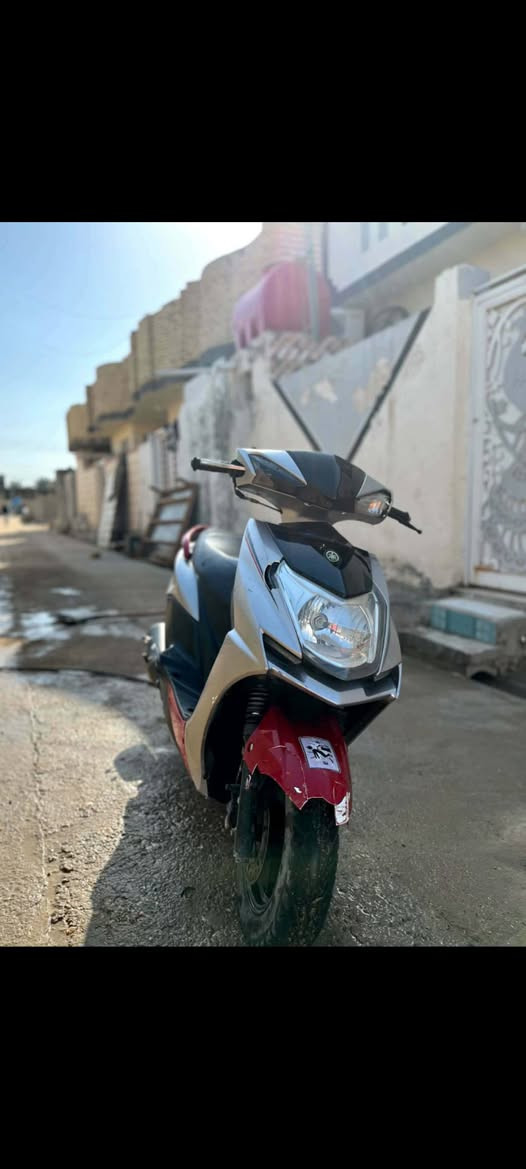 للبيع دراجه سكنس حلوه ونظيفه محرك مفتوح لاتنقيص ولاتبخير سعر ب225 وبيها مجال للاستفسار *********** مكانها بلقاسم
